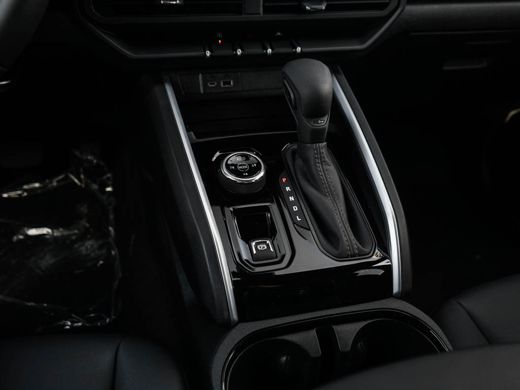 New 2026 Chevrolet Colorado Trail Boss AWD/4WD image 25