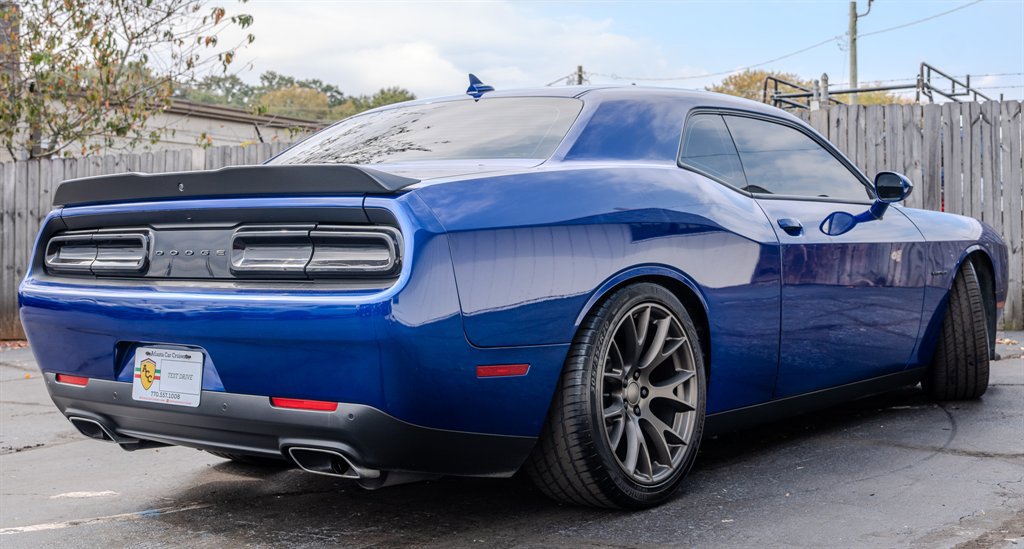Used 2022 Dodge Challenger R/T w/ Plus Package image 5