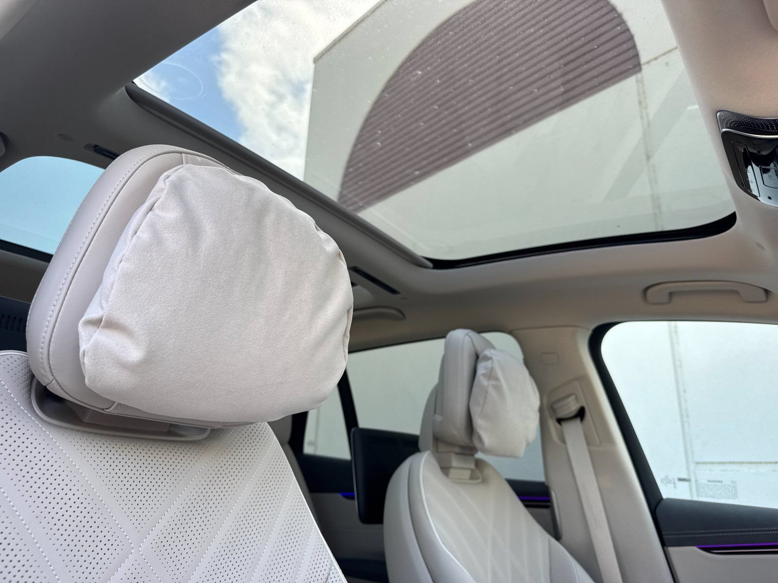 New 2026 Mercedes-Benz EQS 400 4MATIC SUV image 16