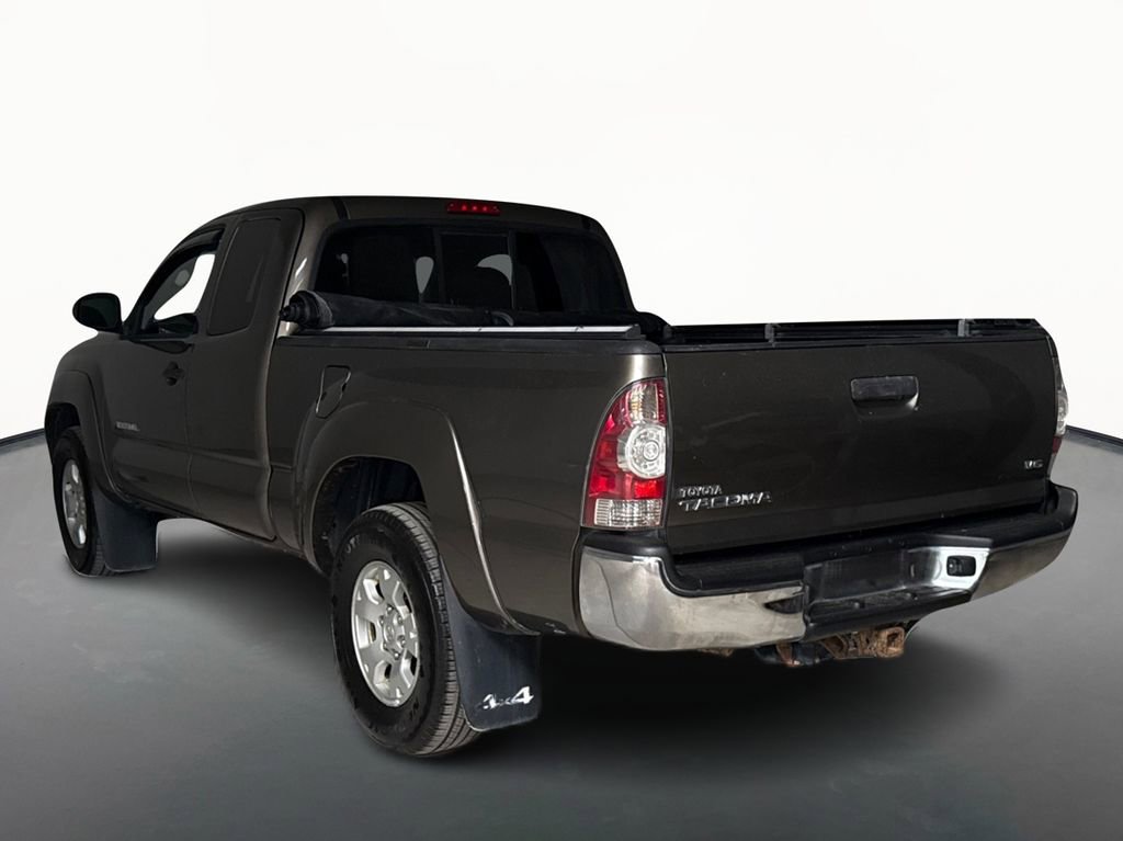 Used 2013 Toyota Tacoma 4x4 Access Cab V6 w/ TRD Off-Road Pkg image 7