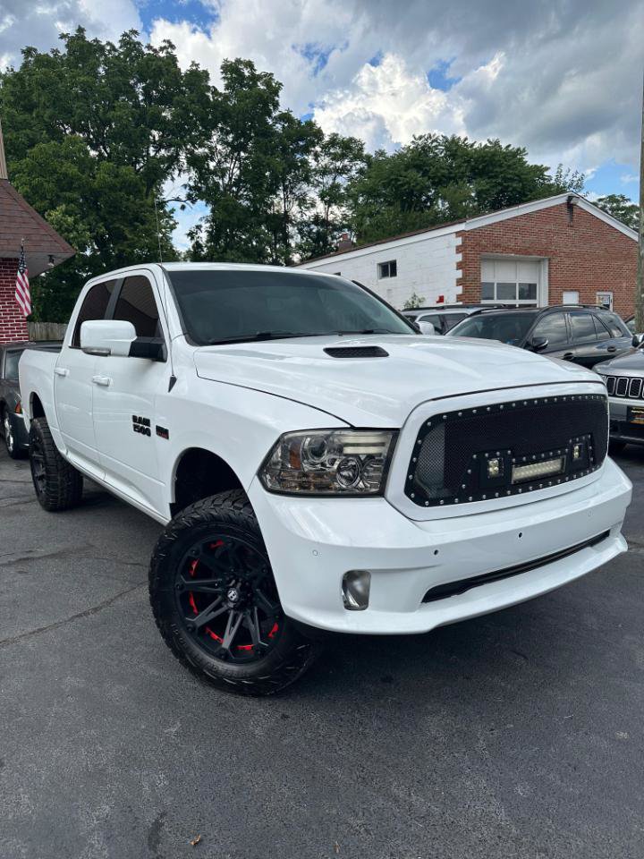 Used 2014 RAM 1500 Sport w/ Convenience Group AWD/4WD image 8