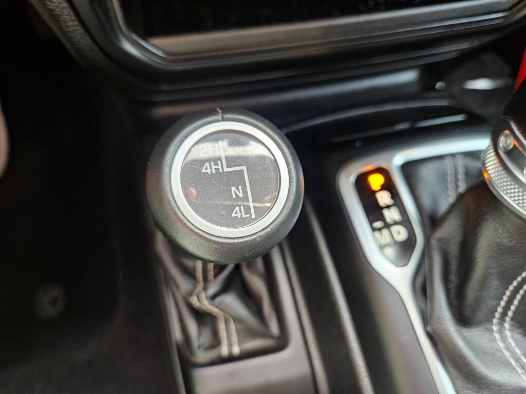 Used 2021 Jeep Gladiator Overland image 25