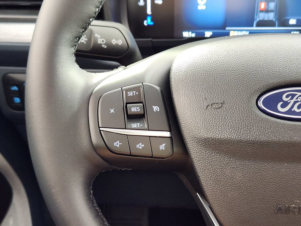 New 2026 Ford Maverick XLT w/ XLT Luxury Package FWD image 19