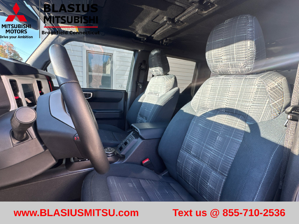 Used 2023 Ford Bronco Heritage Edition AWD/4WD image 16