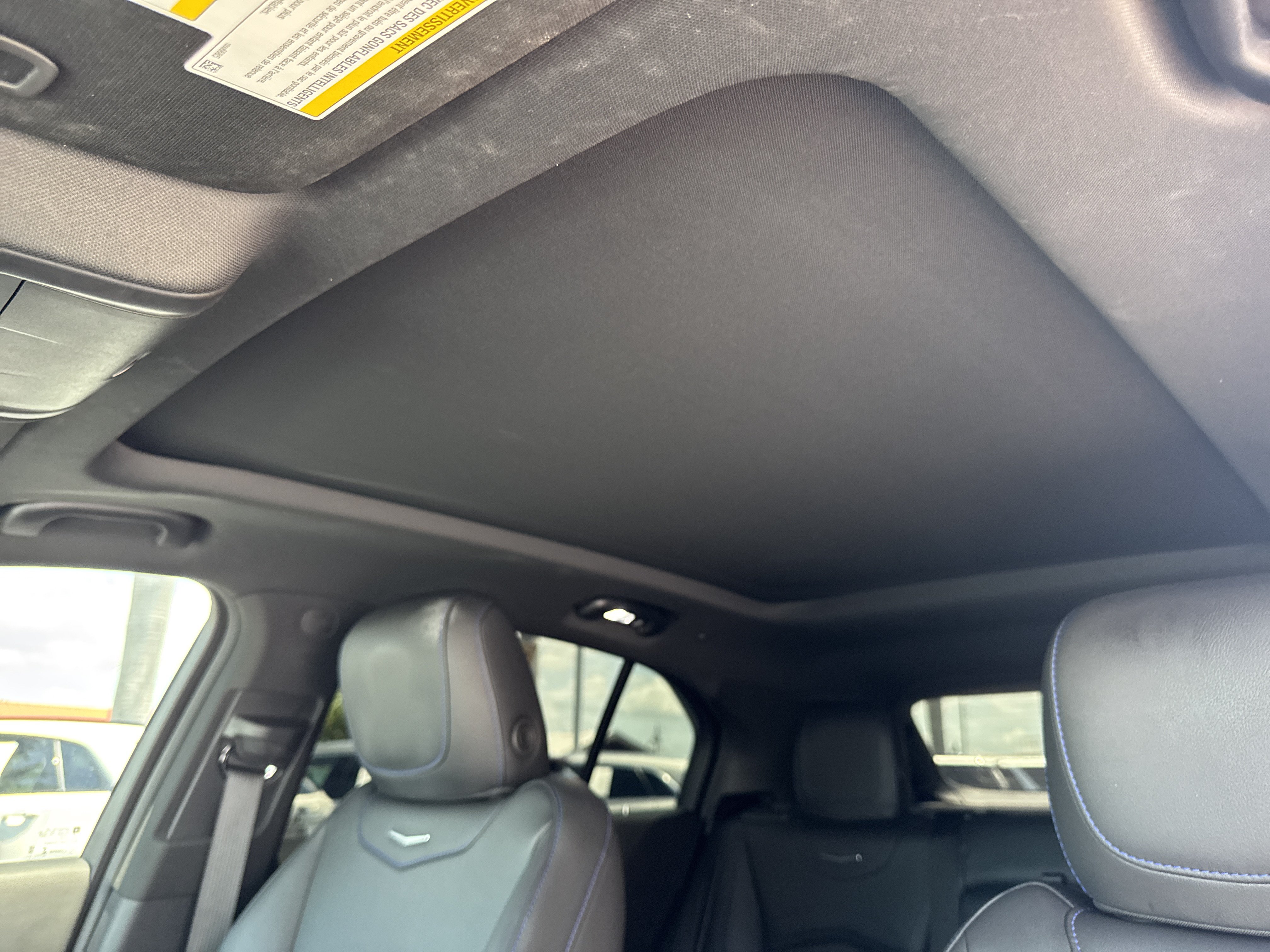 Certified 2025 Cadillac XT4 Sport w/ LPO, Onyx Lite Package FWD image 23