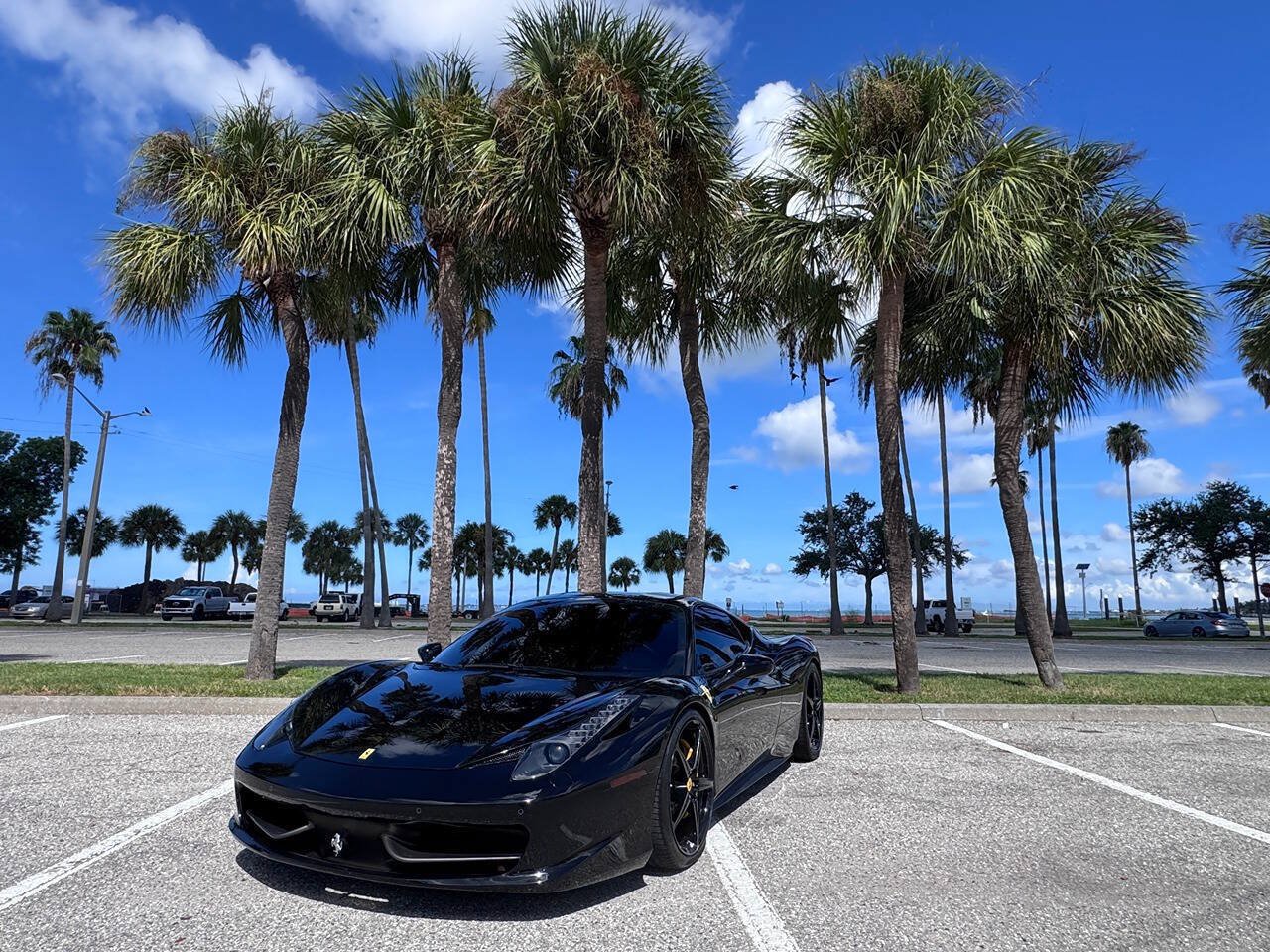 Used 2010 Ferrari 458 Italia Coupe RWD image 14