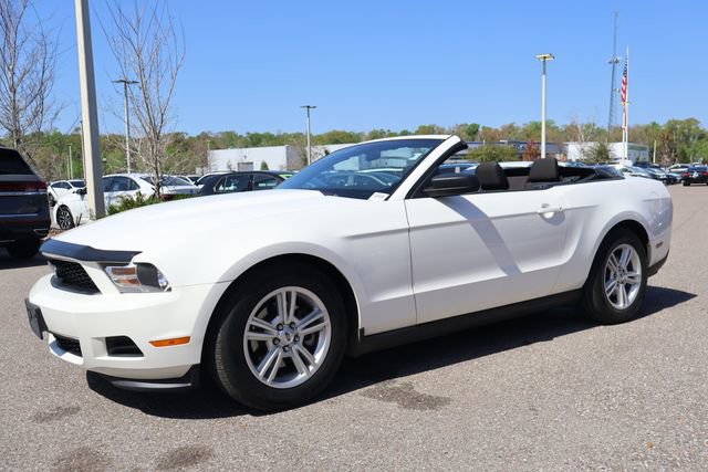 Used 2012 Ford Mustang Convertible image 5