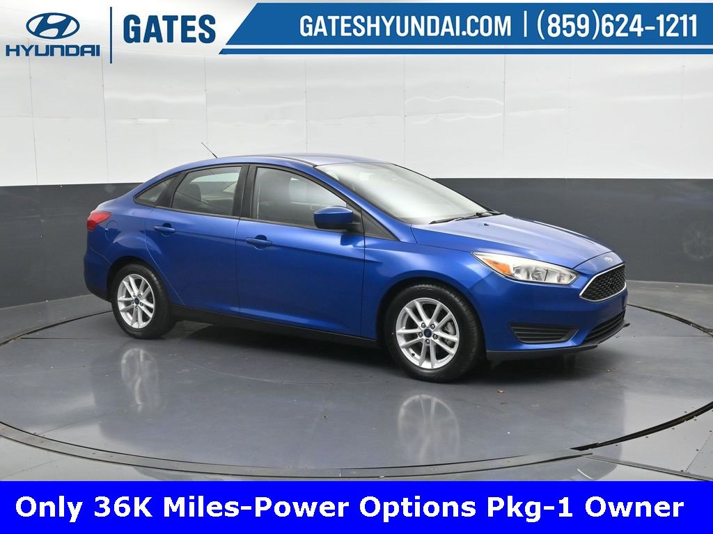 Used 2018 Ford Focus SE image 1