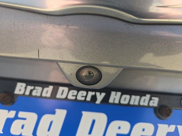 Used 2017 Chrysler Pacifica Touring FWD image 8