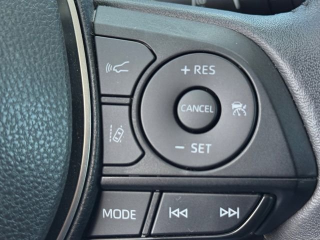 Used 2023 Toyota RAV4 XLE Premium AWD/4WD image 24