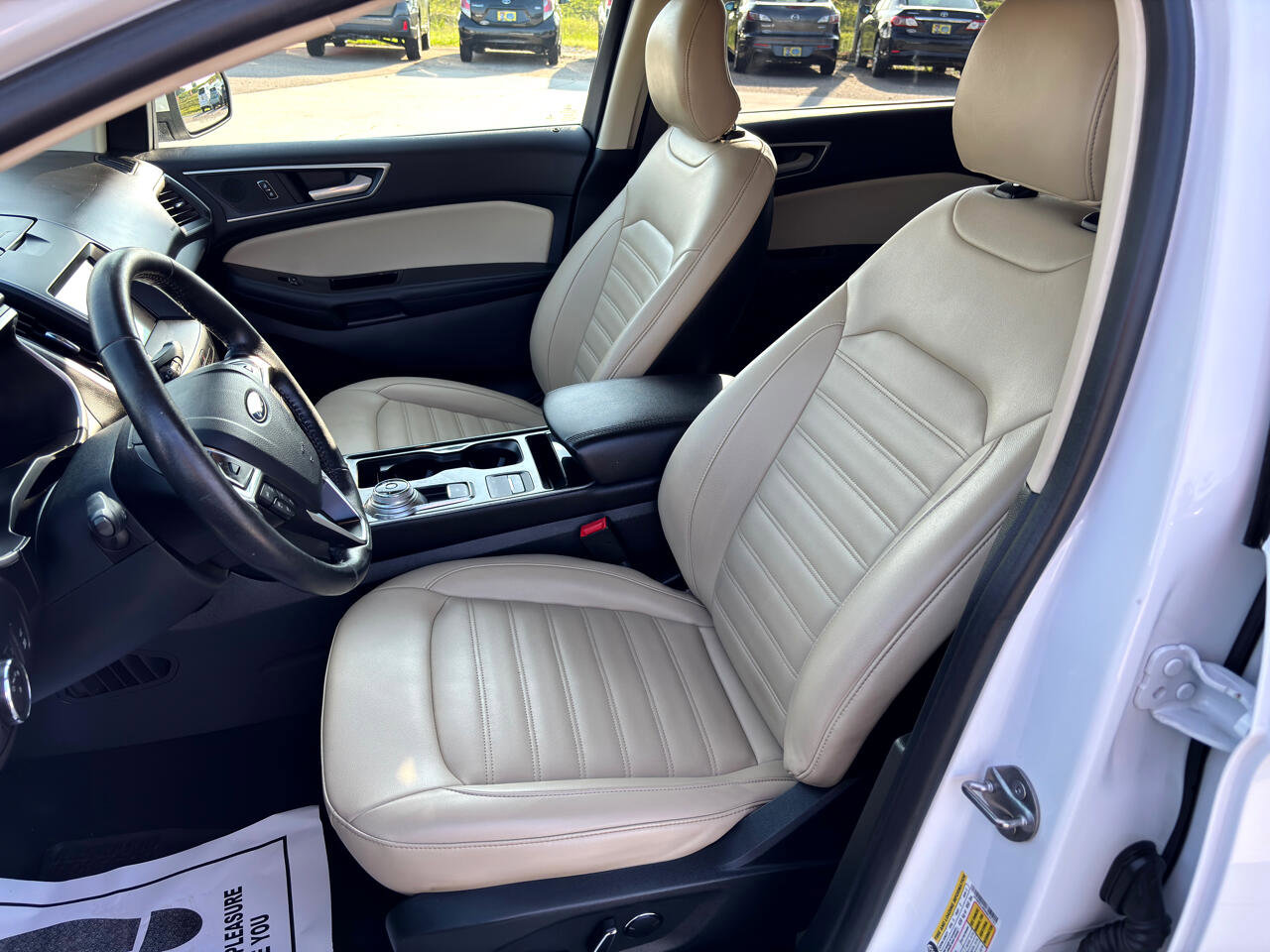 Used 2019 Ford Edge SEL w/ Equipment Group 201A image 18