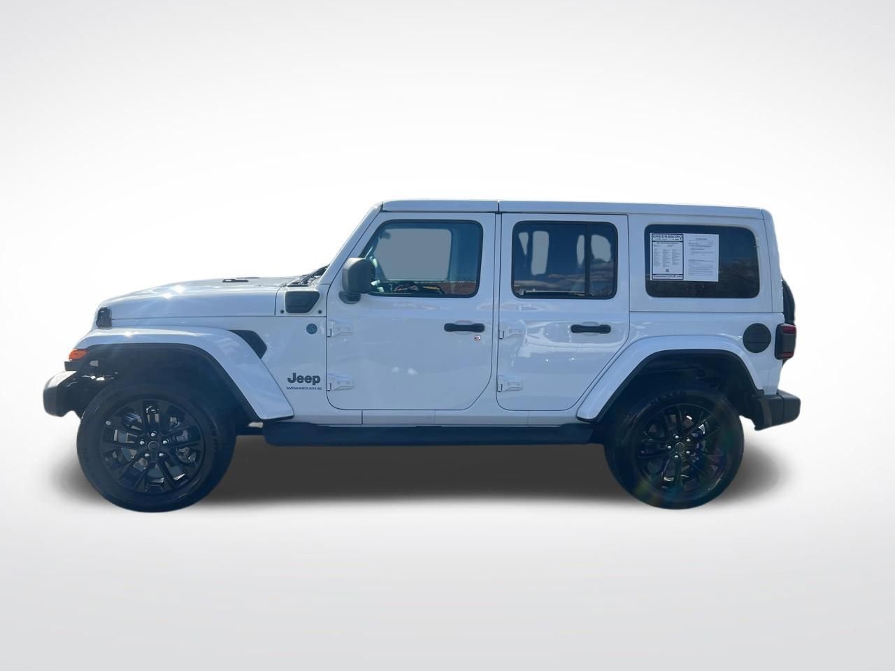 Used 2025 Jeep Wrangler Sahara 4xe image 2