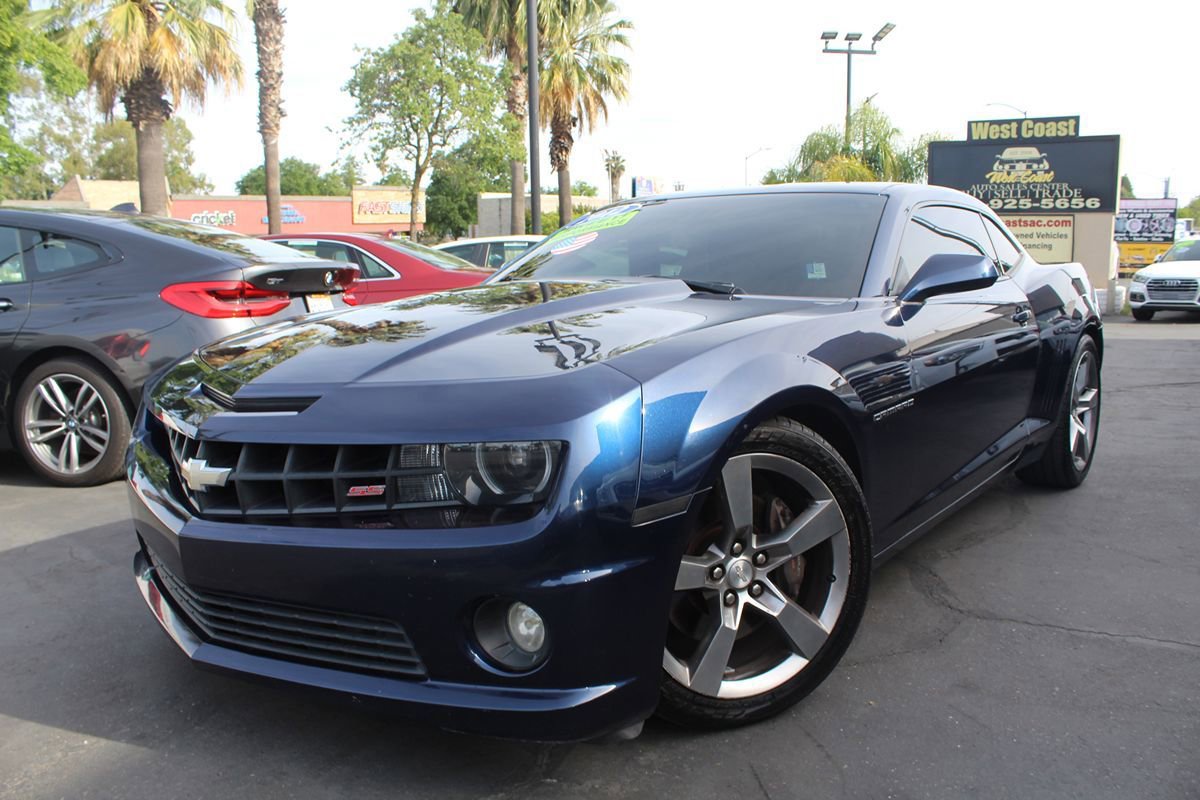Used 2012 Chevrolet Camaro SS w/ RS Package RWD image 31