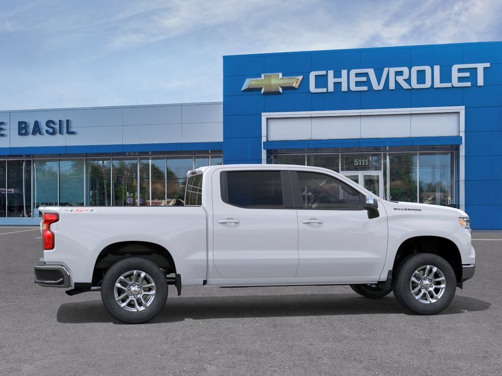 New 2026 Chevrolet Silverado 1500 LT w/ LPO, Dark Essentials Package AWD/4WD image 5
