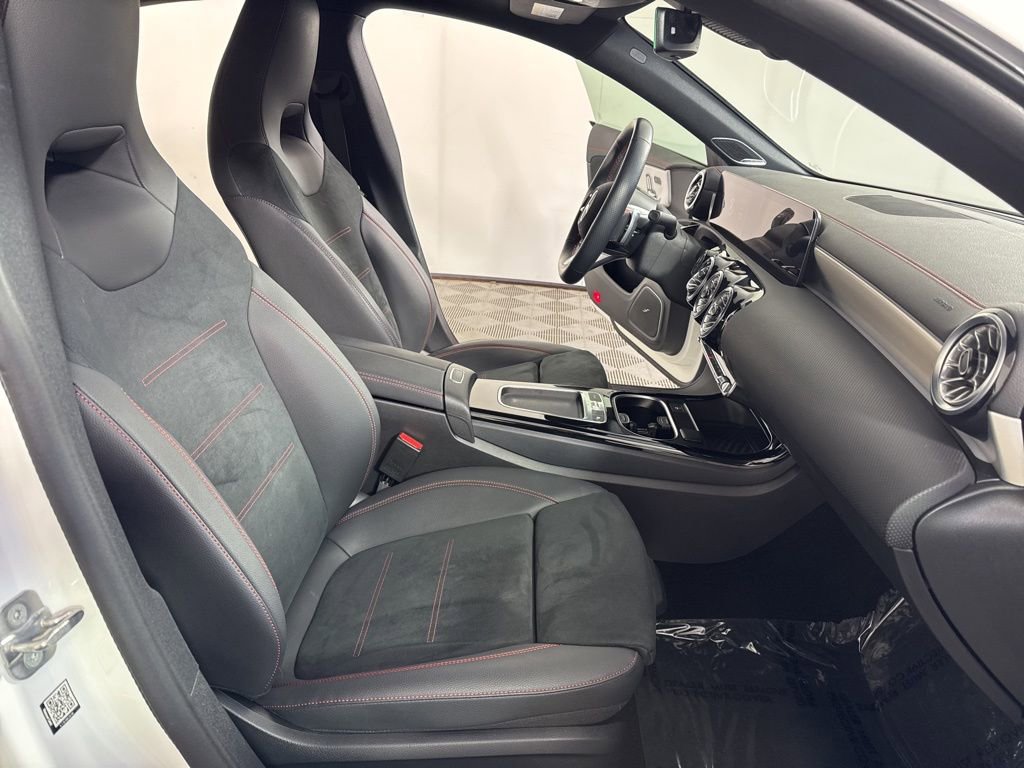 Certified 2024 Mercedes-Benz CLA 250 4MATIC image 18