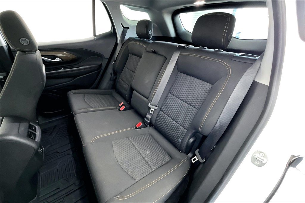 Used 2020 GMC Terrain SLE FWD image 32
