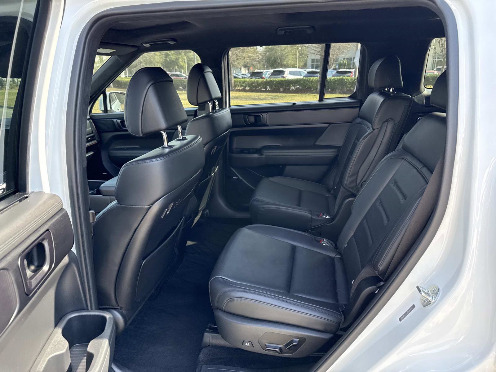 Used 2024 Hyundai Santa Fe Calligraphy image 14