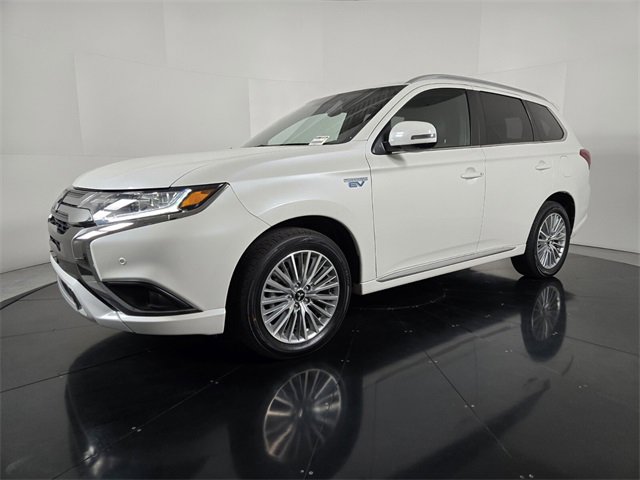 Used 2019 Mitsubishi Outlander SEL image 2