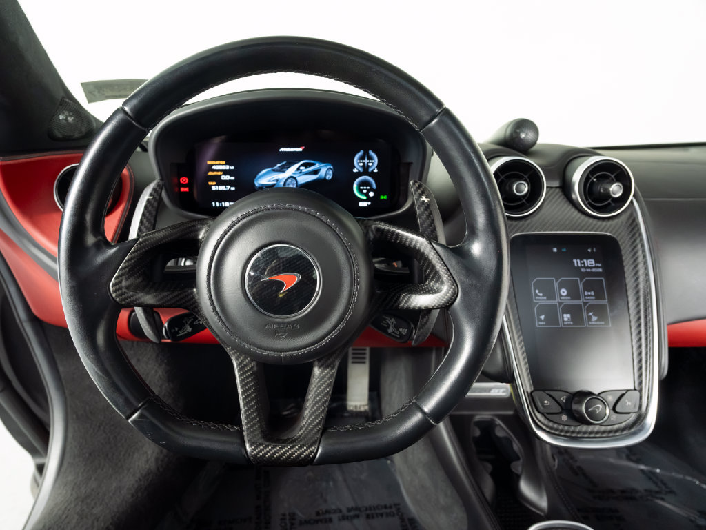 Used 2017 McLaren 570S RWD image 18