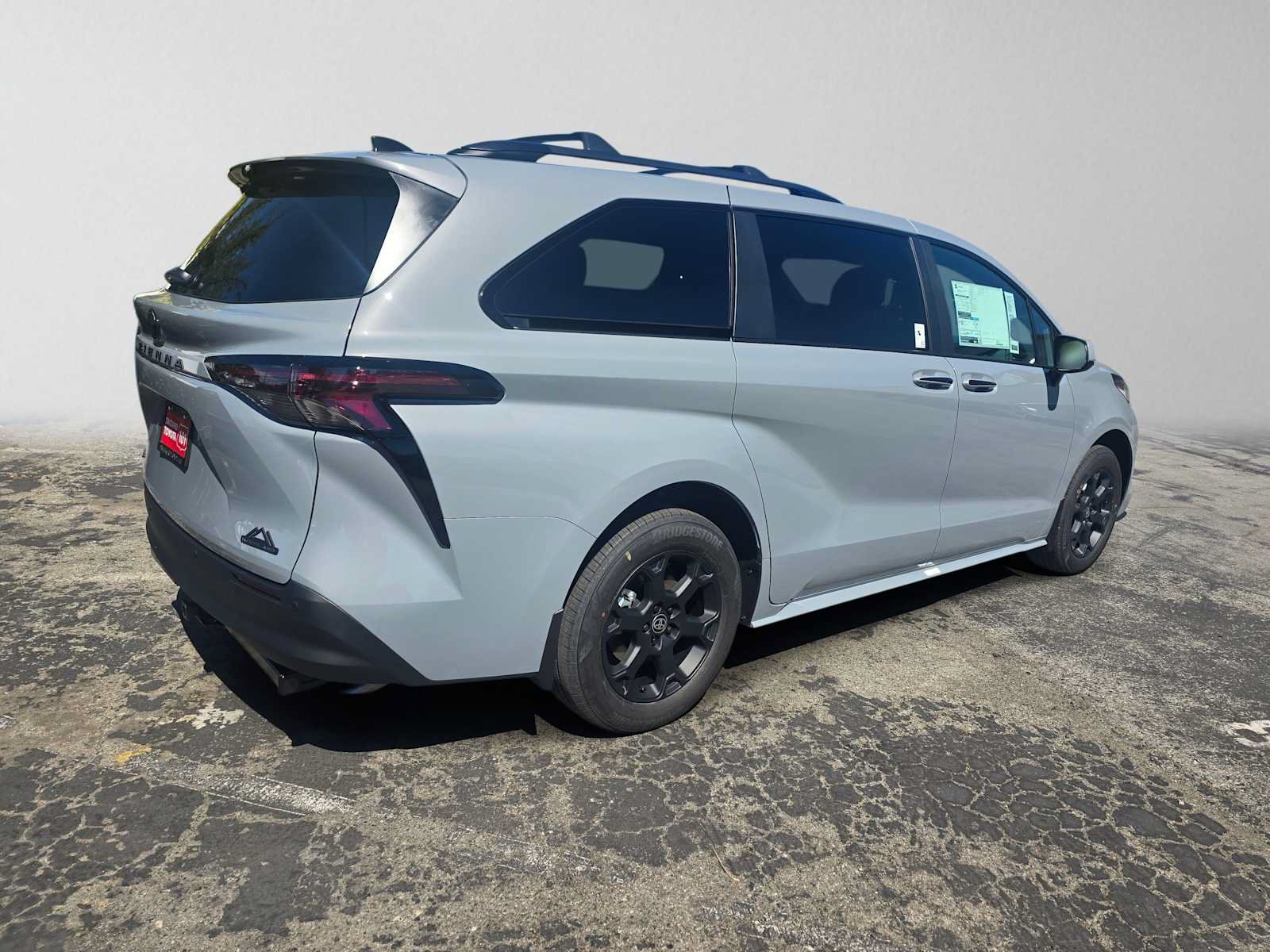 New 2026 Toyota Sienna XLE Woodland Edition AWD/4WD image 3