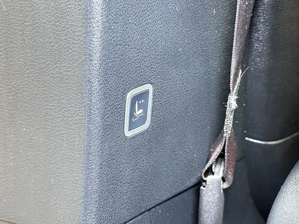 Certified 2022 Chrysler Pacifica Touring-L w/ S Appearance Package image 29