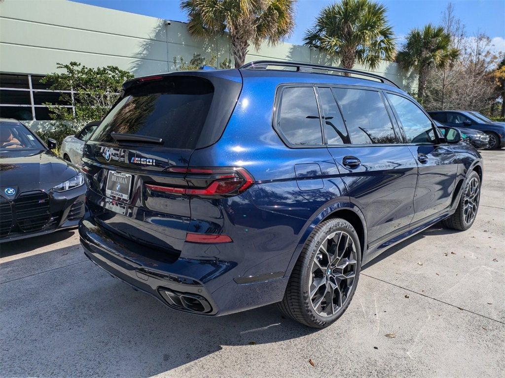 New 2026 BMW X7 xDrive40i w/ M Sport Package image 3