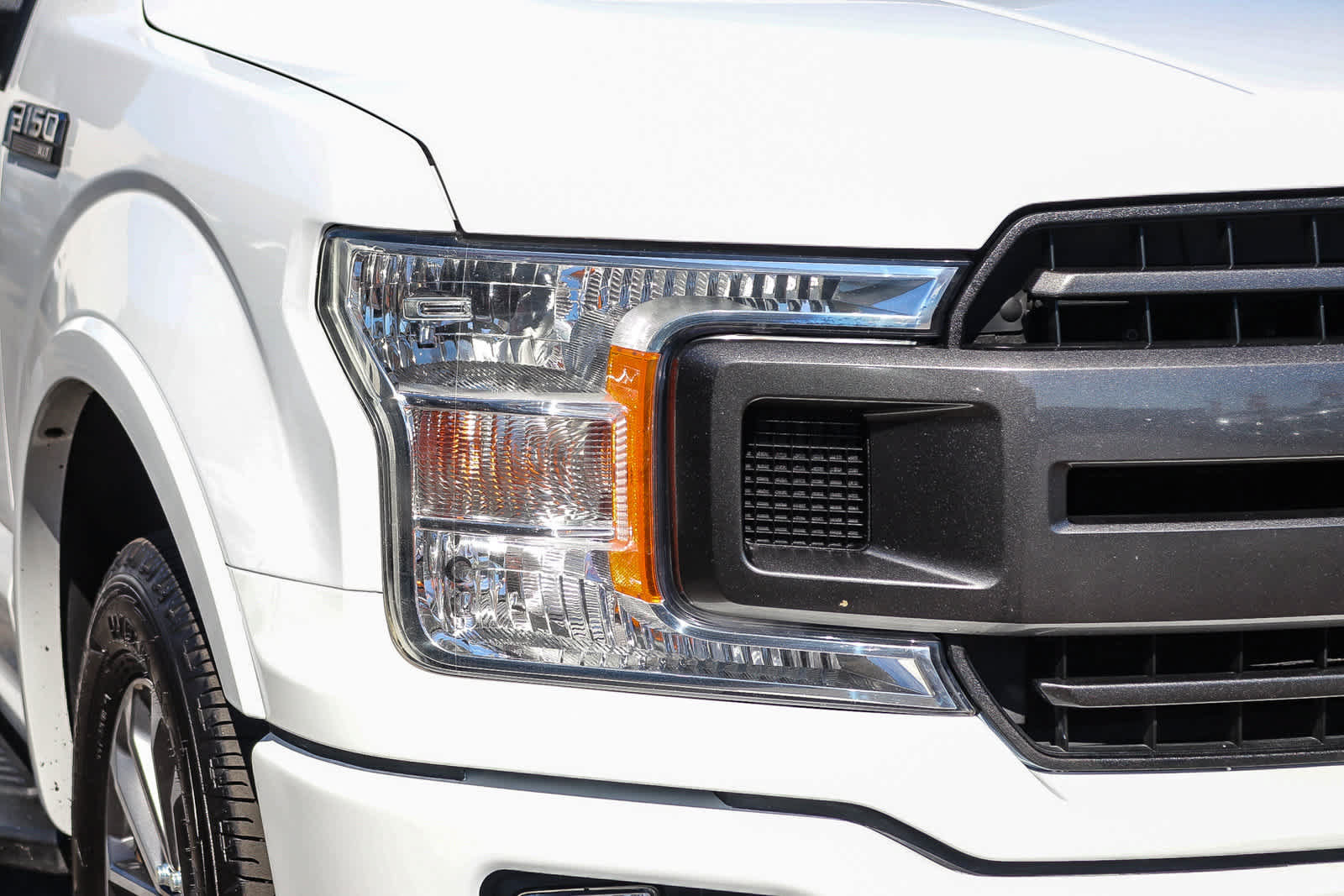 Used 2018 Ford F150 XLT w/ Equipment Group 302A Luxury RWD image 8
