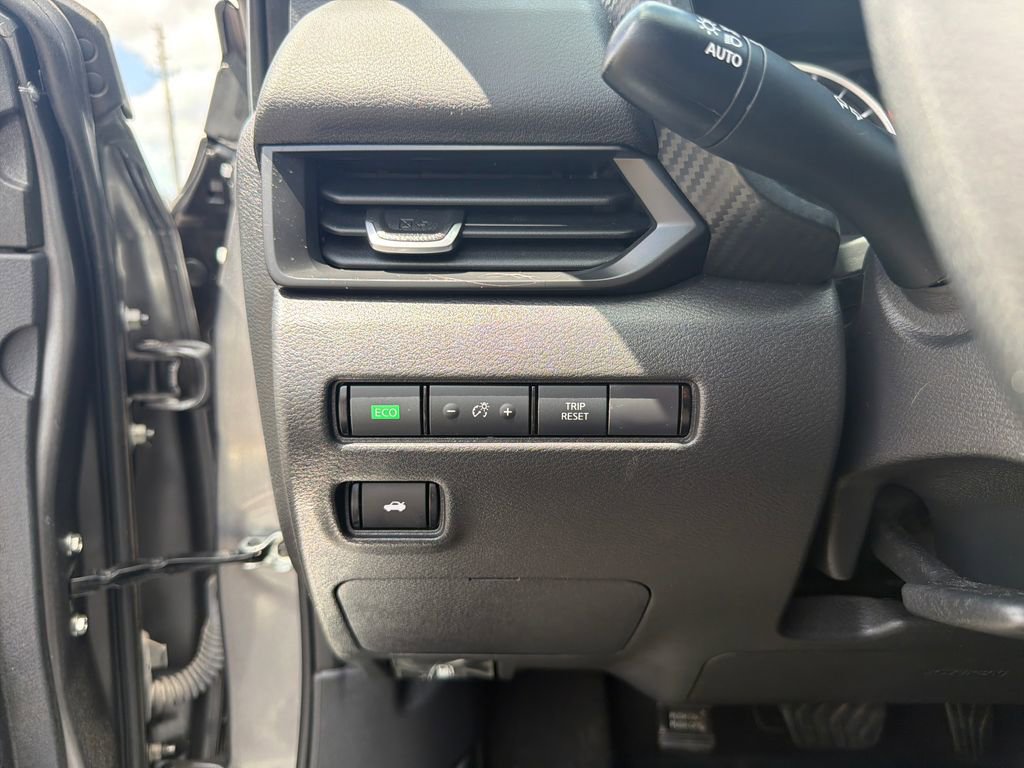 Used 2024 Nissan Sentra S image 28