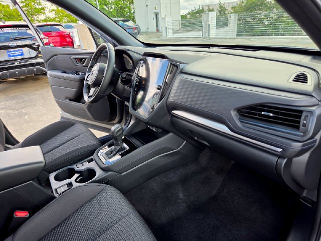 Used 2025 Subaru Forester Premium AWD/4WD image 26