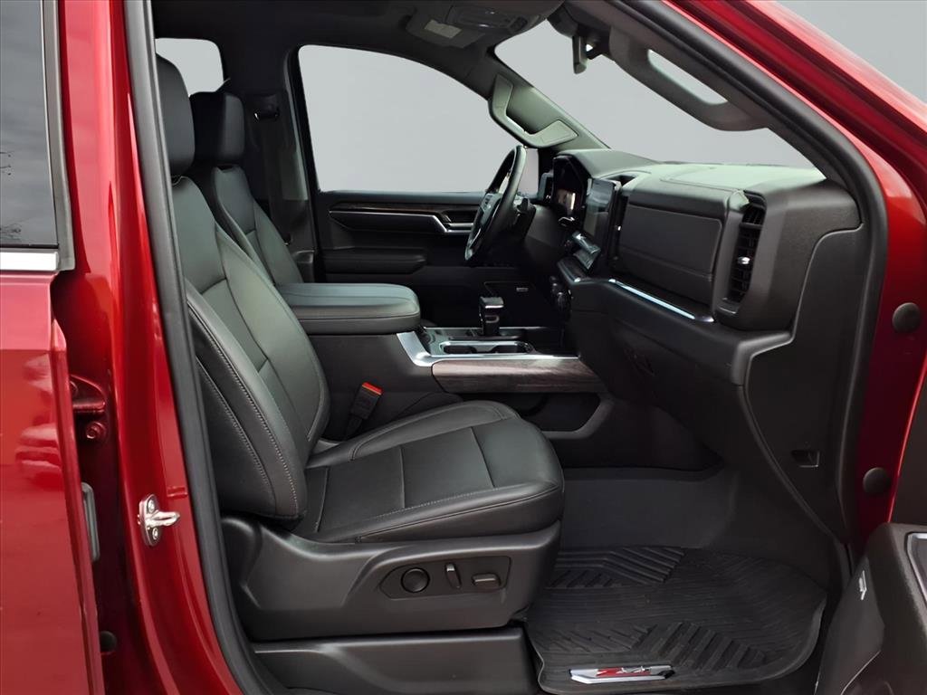 Used 2023 Chevrolet Silverado 1500 LTZ image 13