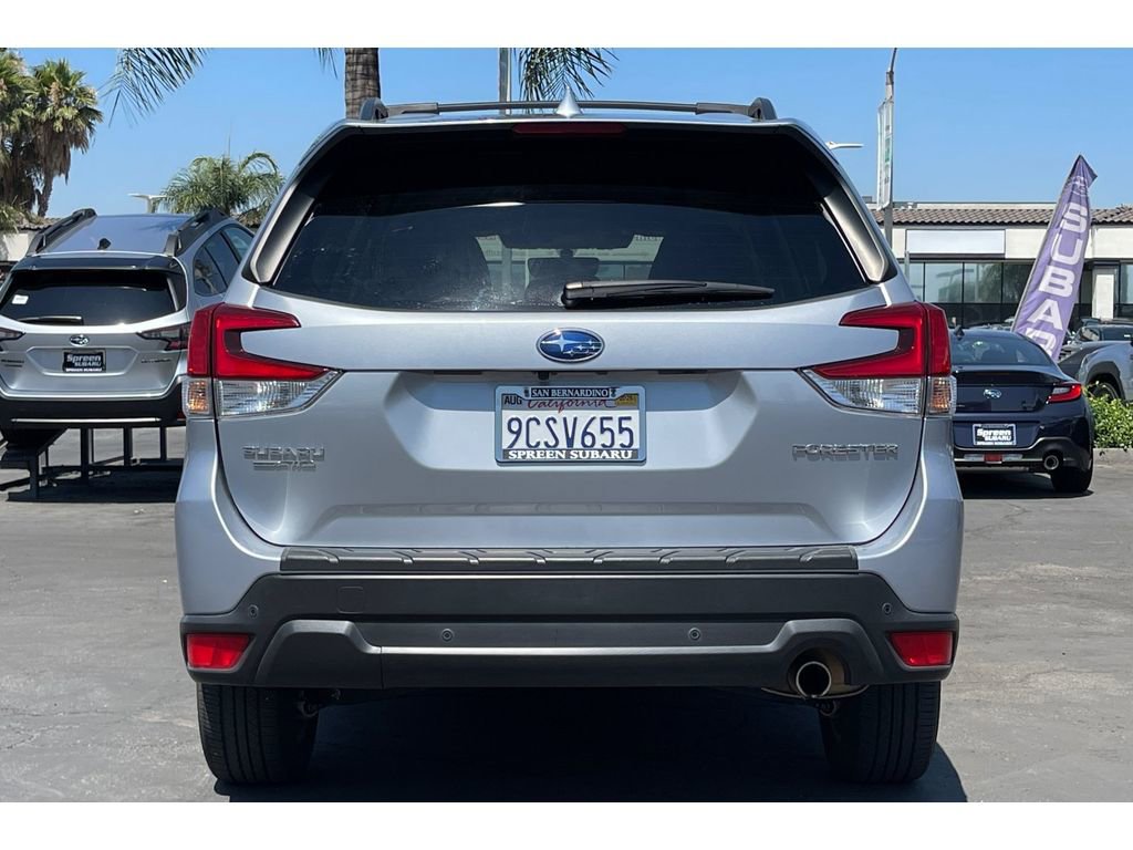 Used 2022 Subaru Forester Limited w/ Popular Package #3 image 4