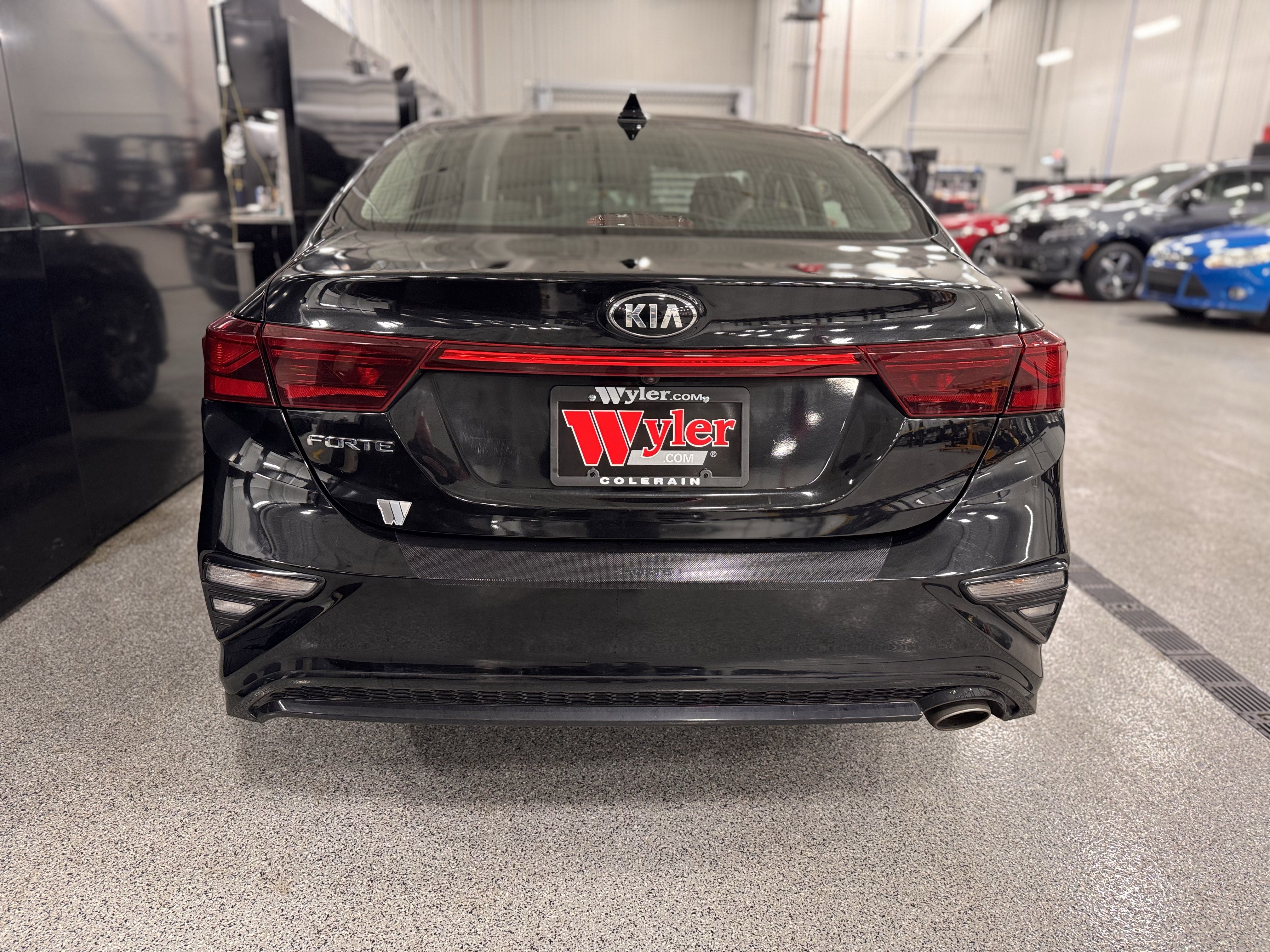 Used 2020 Kia Forte LXS image 32