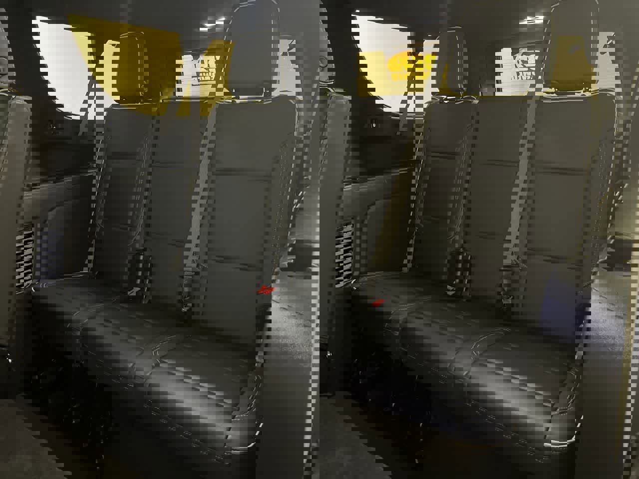 Used 2024 GMC Yukon XL SLT image 26