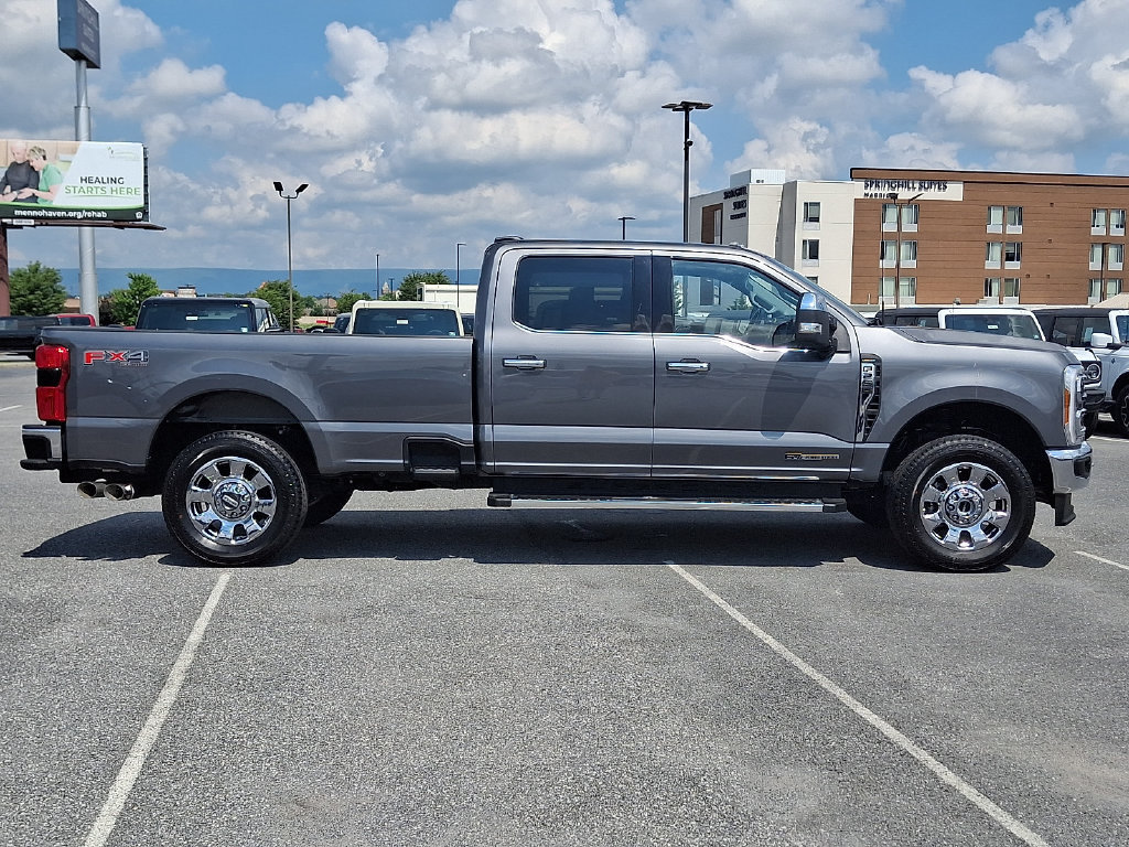 Certified 2023 Ford F250 Lariat w/ Chrome Package AWD/4WD image 7