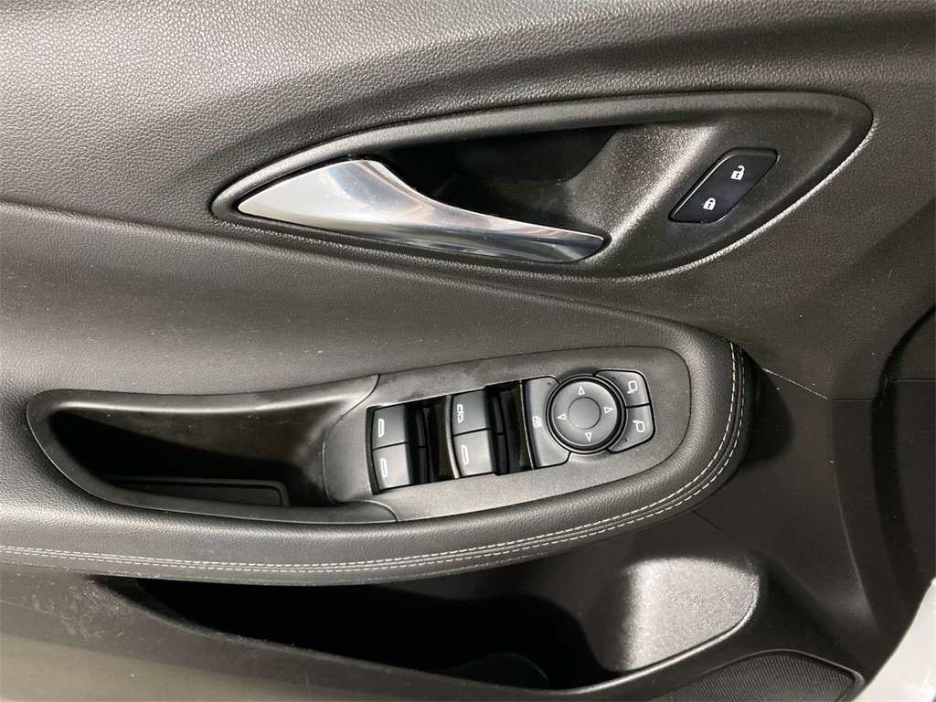 Used 2023 Buick Encore GX Preferred w/ Cold Weather Comfort Package image 13