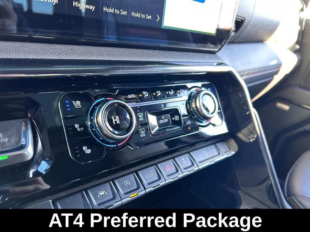 Certified 2022 GMC Sierra 1500 AT4 w/ AT4 Preferred Package image 29