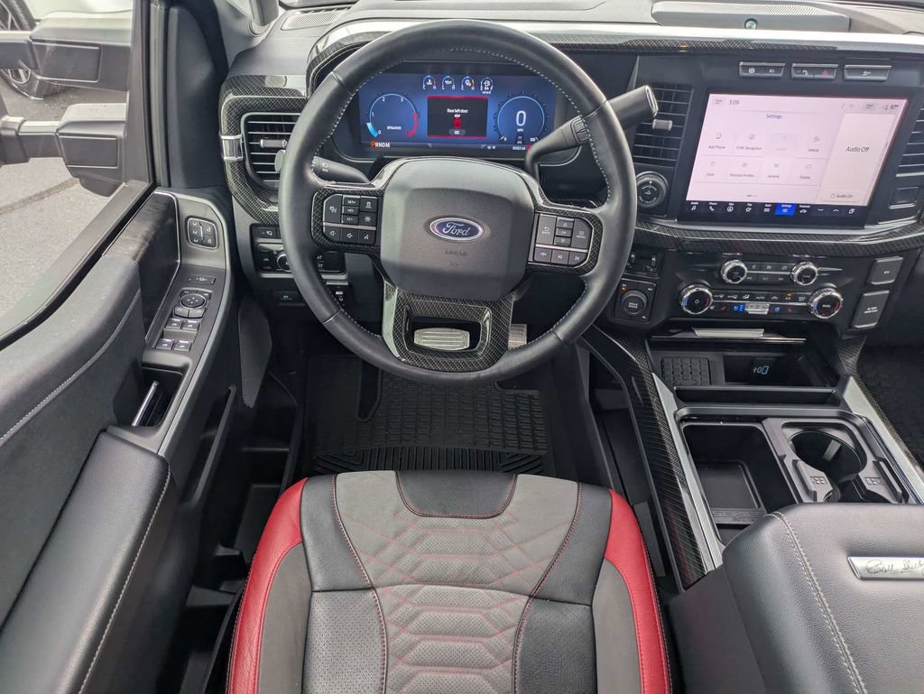 Used 2024 Ford F250 Lariat w/ Lariat Ultimate Package AWD/4WD image 18