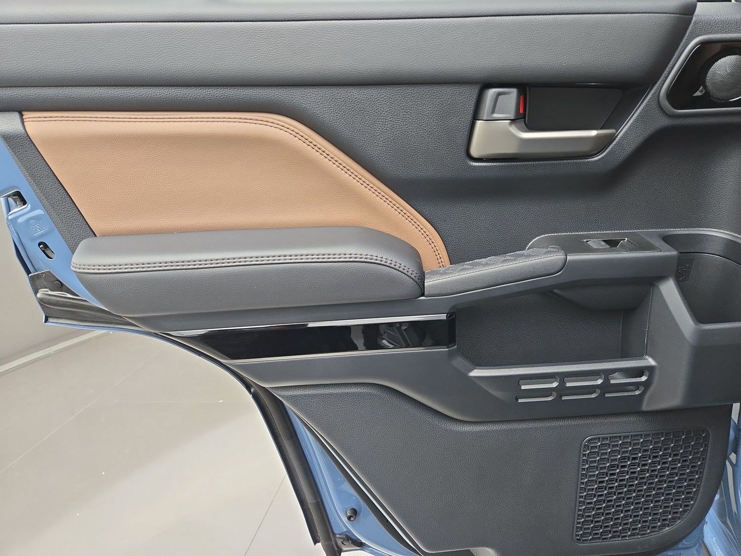 New 2026 Toyota 4Runner Limited AWD/4WD image 19