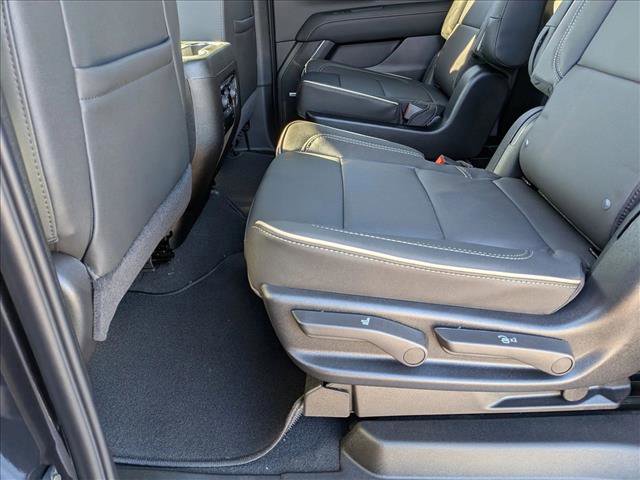 New 2026 Chevrolet Suburban Premier RWD image 16