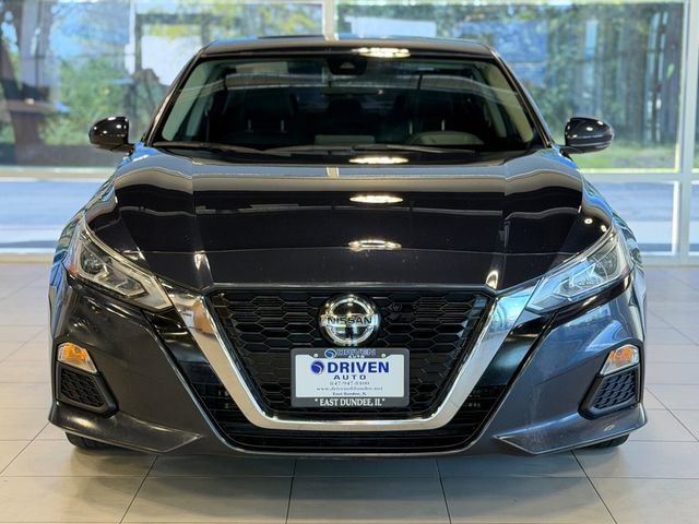 Used 2022 Nissan Altima 2.5 SV w/ SV Premium Package FWD image 2