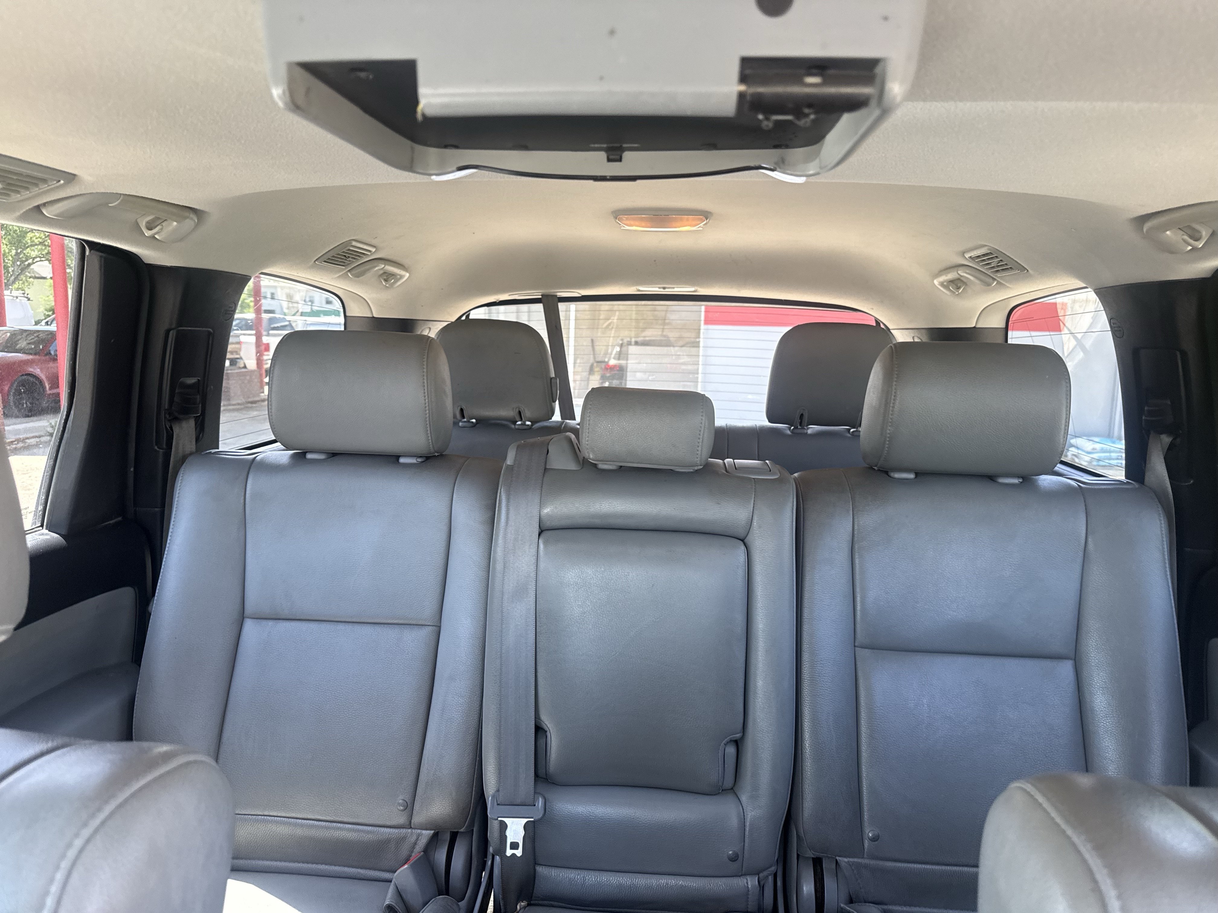 Used 2017 Toyota Sequoia SR5 AWD/4WD image 13