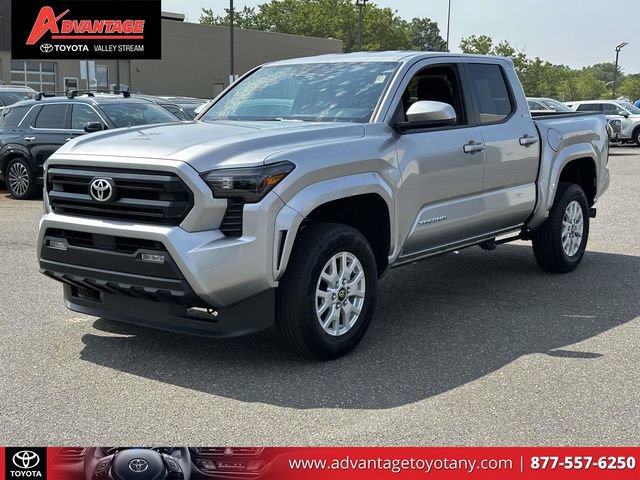 Used 2026 Toyota Tacoma SR5 AWD/4WD image 4