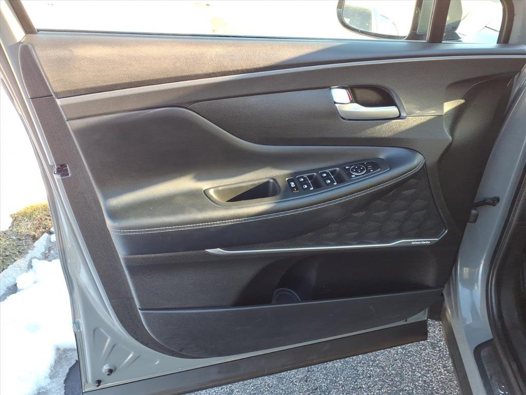 Used 2021 Hyundai Santa Fe SEL w/ Convenience + Premium Package image 15