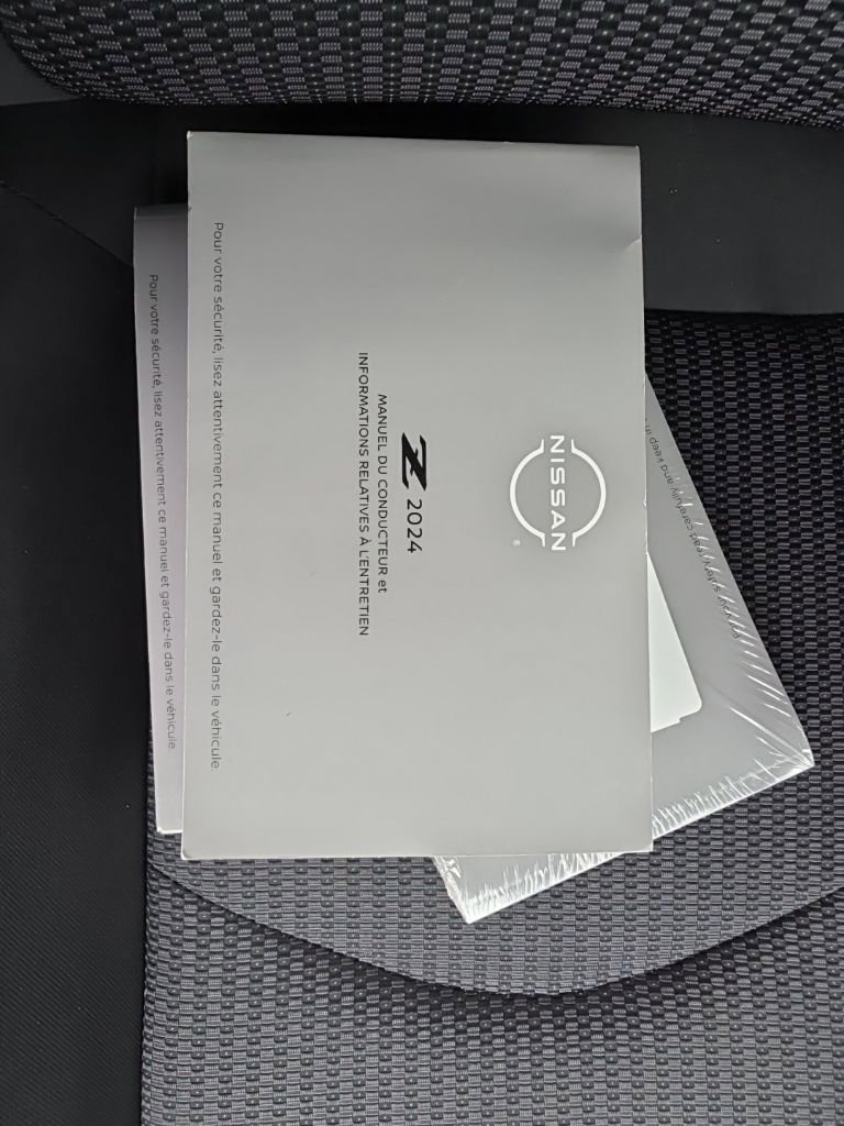 Used 2024 Nissan Z Sport image 37