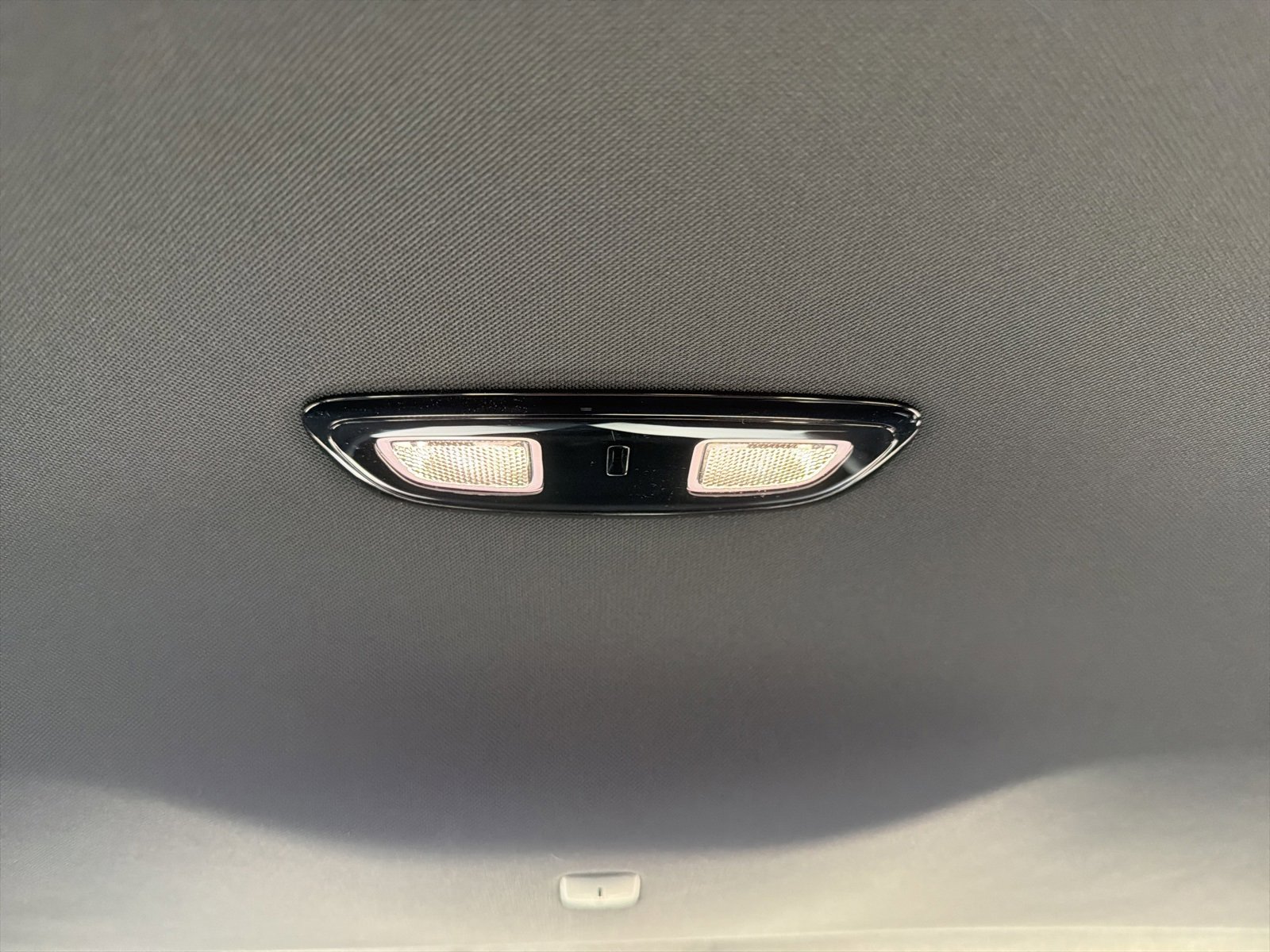 Used 2024 Volvo XC90 T8 Ultimate w/ Protection Package Premier image 74