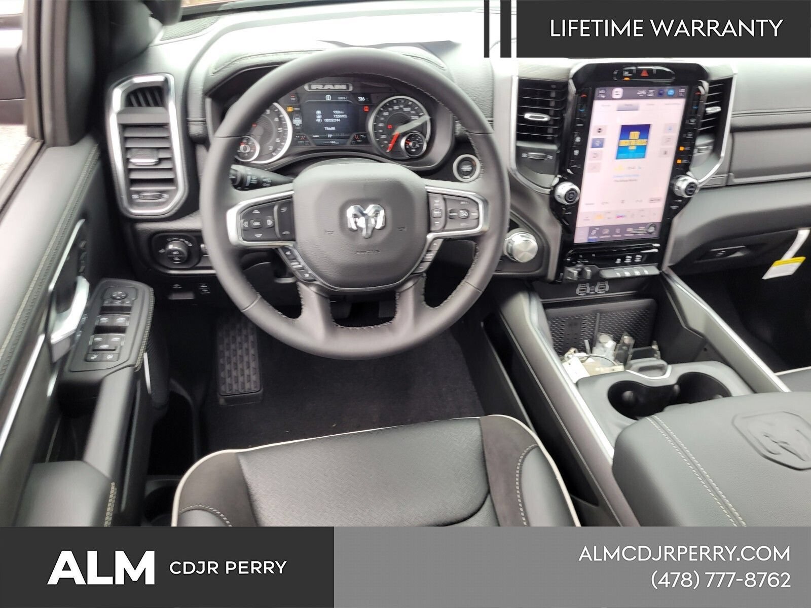 New 2026 RAM 1500 Laramie AWD/4WD image 9