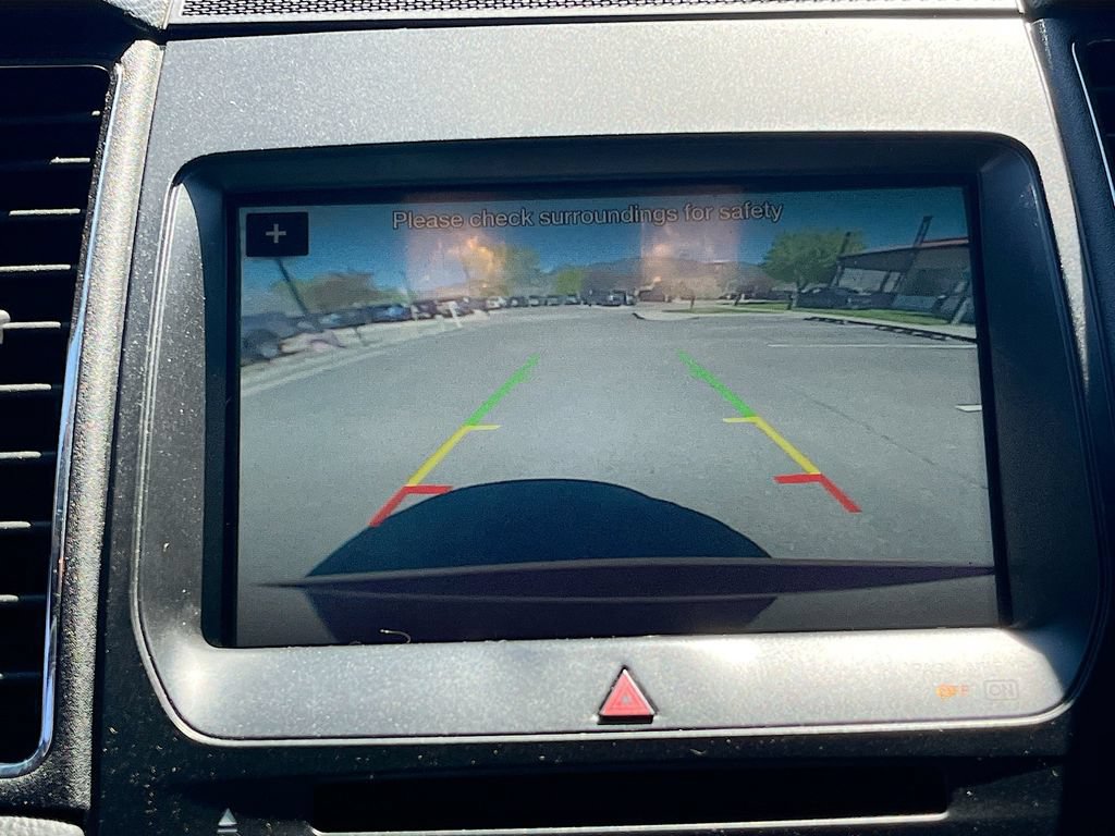 Used 2018 Ford Taurus SEL w/ Equipment Group 201A AWD/4WD image 14