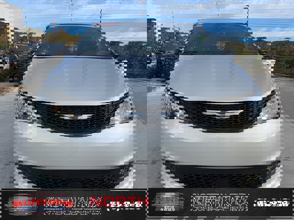 New 2026 Chrysler Voyager LX image 33