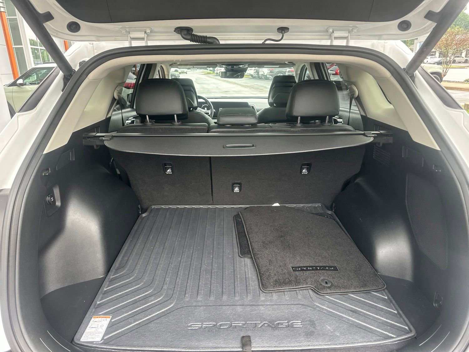 Used 2023 Kia Sportage SX FWD image 16