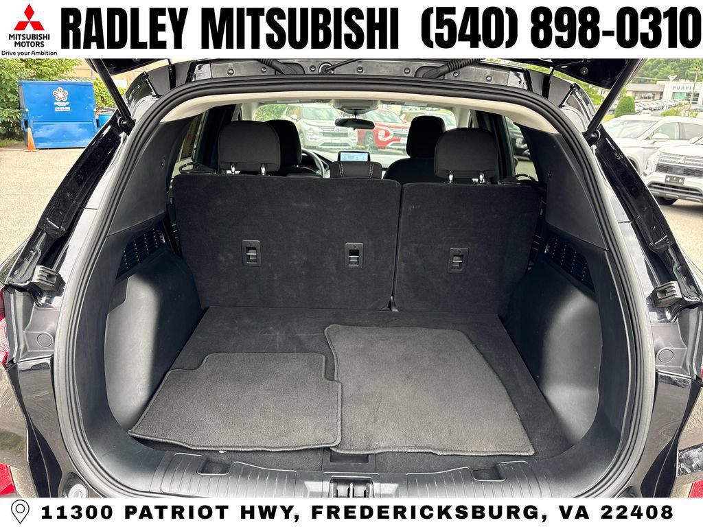 Used 2025 Ford Escape Active AWD/4WD image 14